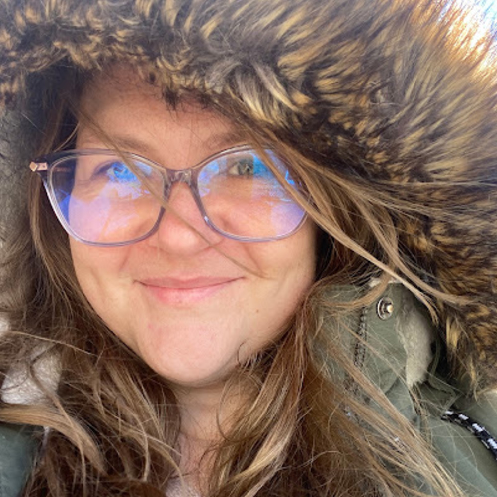 Meet your Posher, Annie